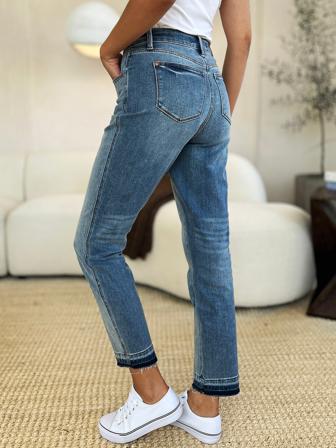 Judy Blue Full Size Mid Rise Rigid Magic Release Hem Jeans Judy Blue Full Size Mid Rise Rigid Magic Release Hem Jeans - TopFashionHQ