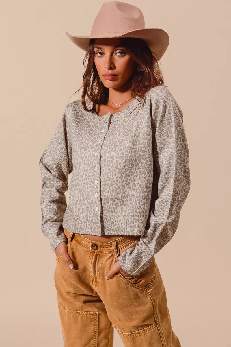 SO ME Two Tone Leopard Vintage Print Button Up Cardigan 03546a95d4174d4da8fb8bd6713b9011-Max-Origin