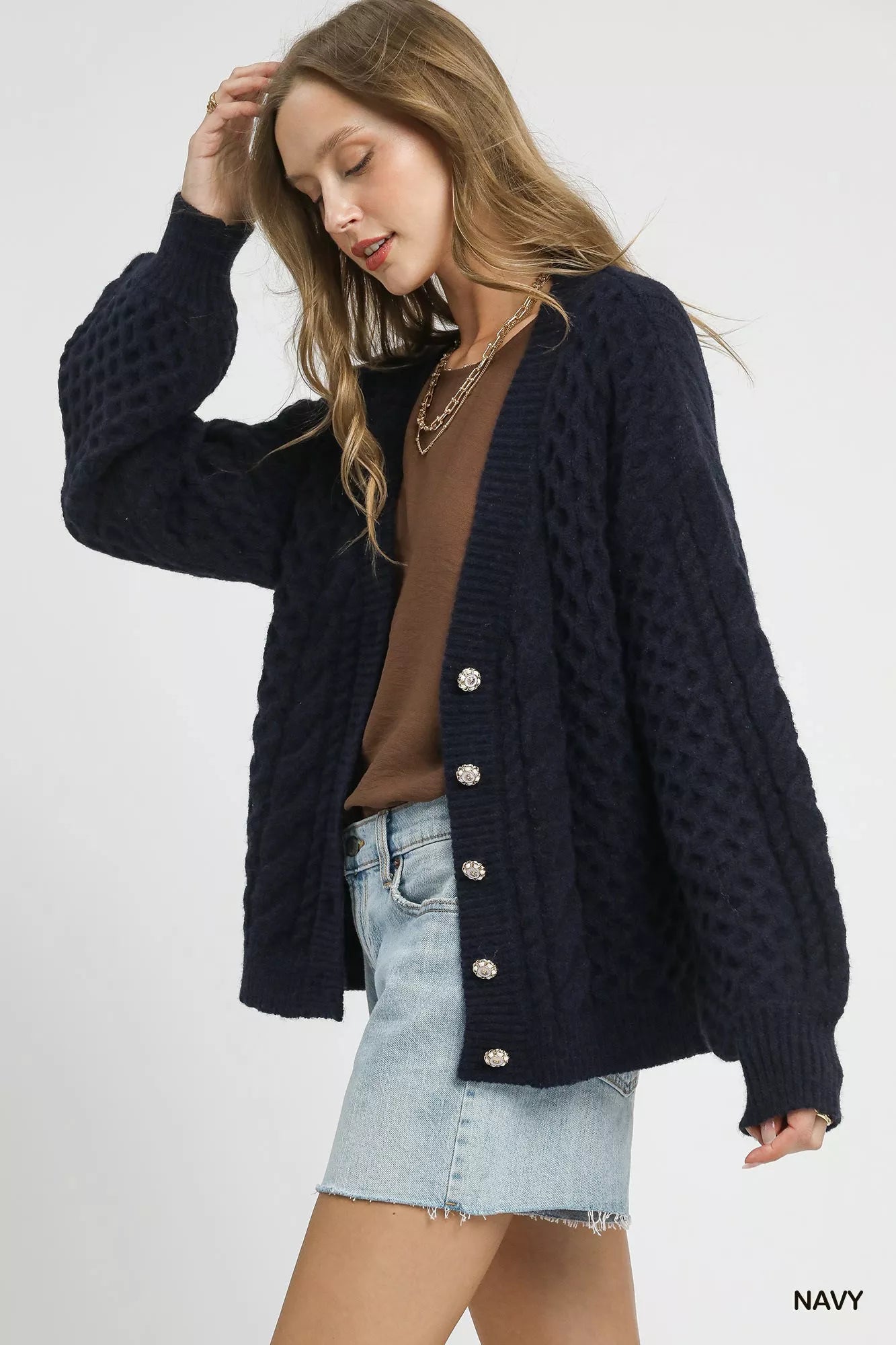 Umgee Cable Knit Pearl Button Cardigan 0586b7ce-662d-43cf-afb1-0b38f9648b62-Max-Origin
