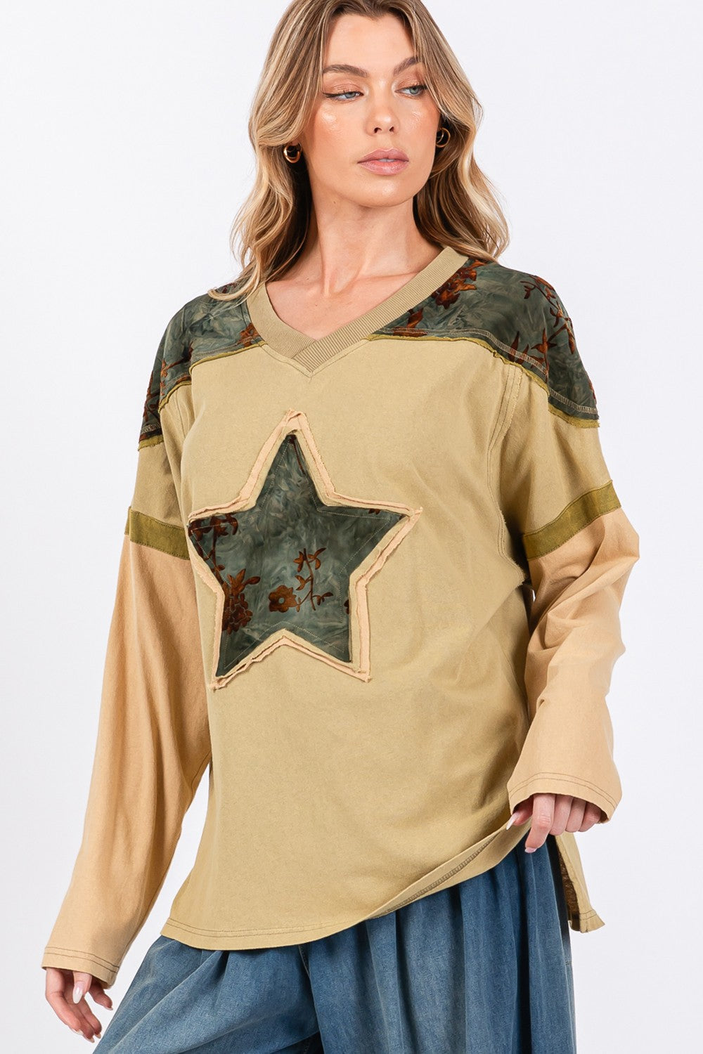 SAGE + FIG Star Patch Long Sleeve Color Block T-Shirt SAGE + FIG Star Patch Long Sleeve Color Block T-Shirt - TopFashionHQ