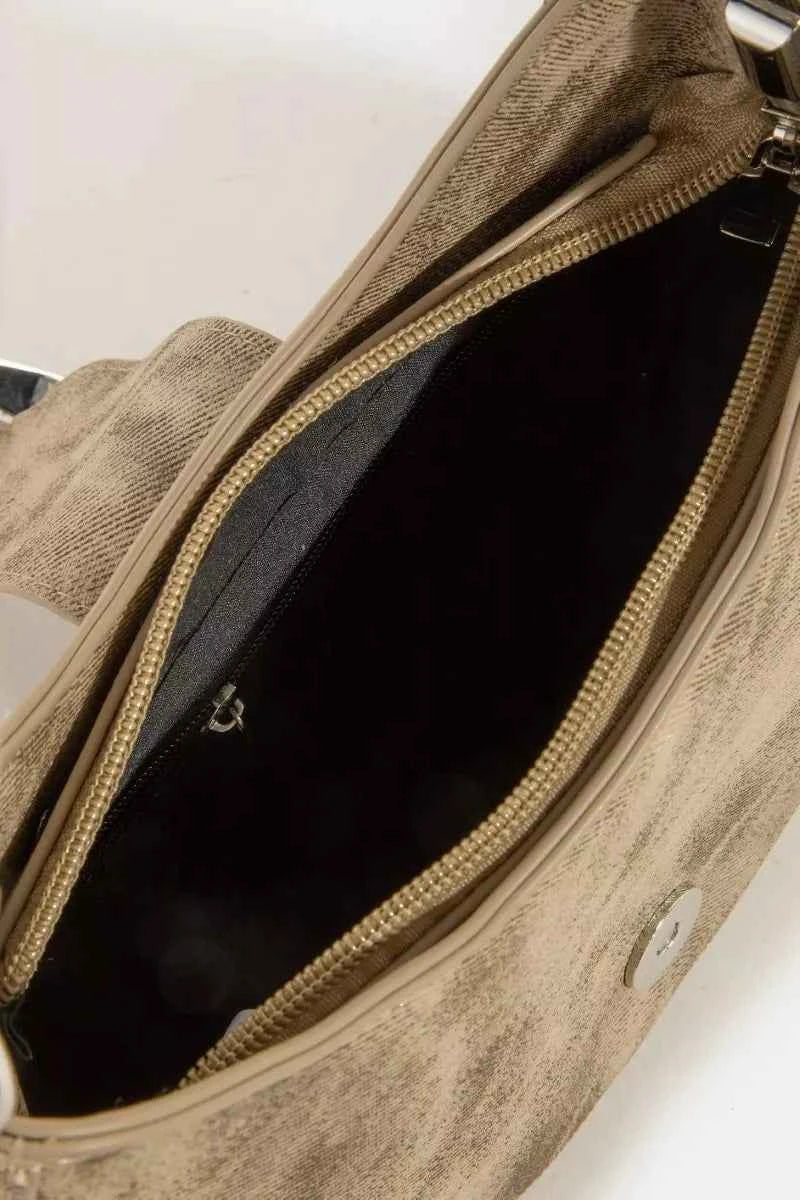 Fame Buckle Detail Hobo Shoulder Bag Fame Buckle Detail Hobo Shoulder Bag