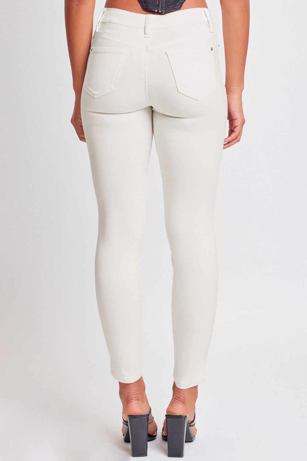 YMI Jeanswear Hyperstretch Mid-Rise Skinny Jeans YMI Jeanswear Hyperstretch Mid-Rise Skinny Jeans - TopFashionHQ