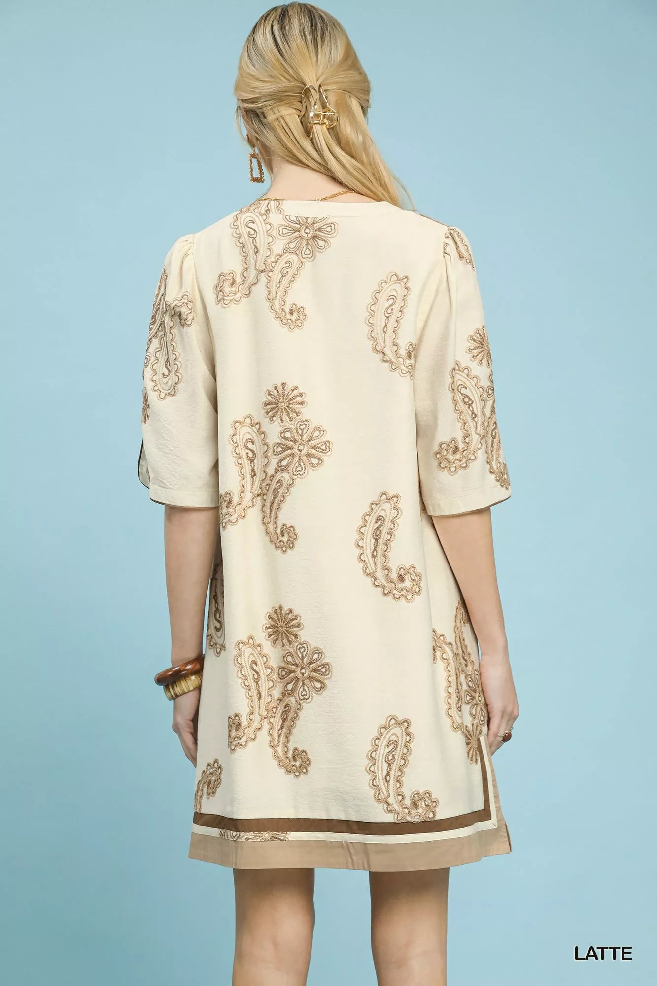 Umgee Embroidered Split Neck Shift Dress 14ff583d-6a63-45ca-9cec-28c41ee9214c-Max-Origin