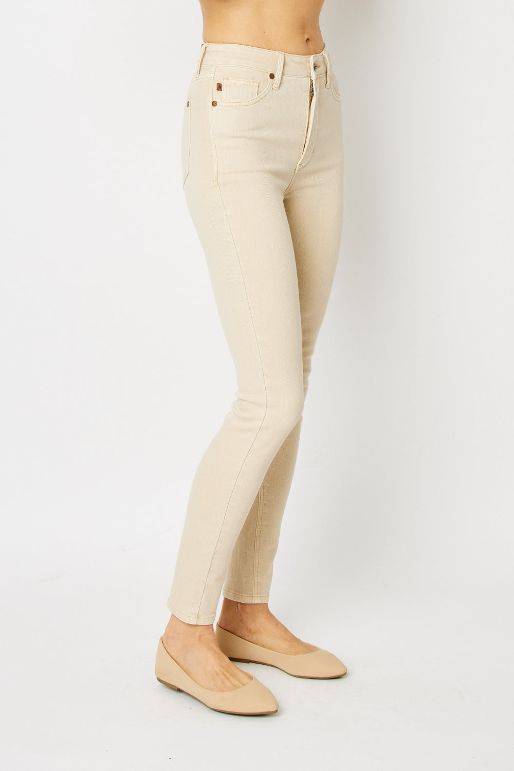 Judy Blue Full Size Garment Dyed Tummy Control Skinny Jeans Judy Blue Full Size Garment Dyed Tummy Control Skinny Jeans - TopFashionHQ
