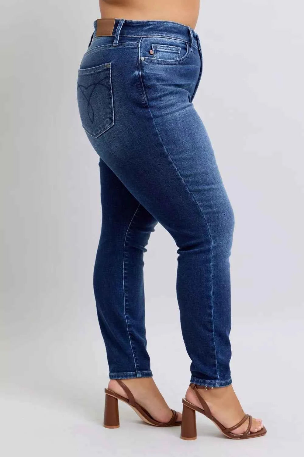 Judy Blue Full Size Washed Thermal Skinny Jeans Plus Size Judy Blue Full Size Washed Thermal Skinny Jeans Plus Size