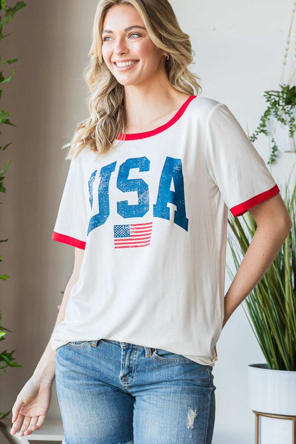 Heimish Full Size USA Contrast Trim Short Sleeve T-Shirt Heimish Full Size USA Contrast Trim Short Sleeve T-Shirt - TopFashionHQ