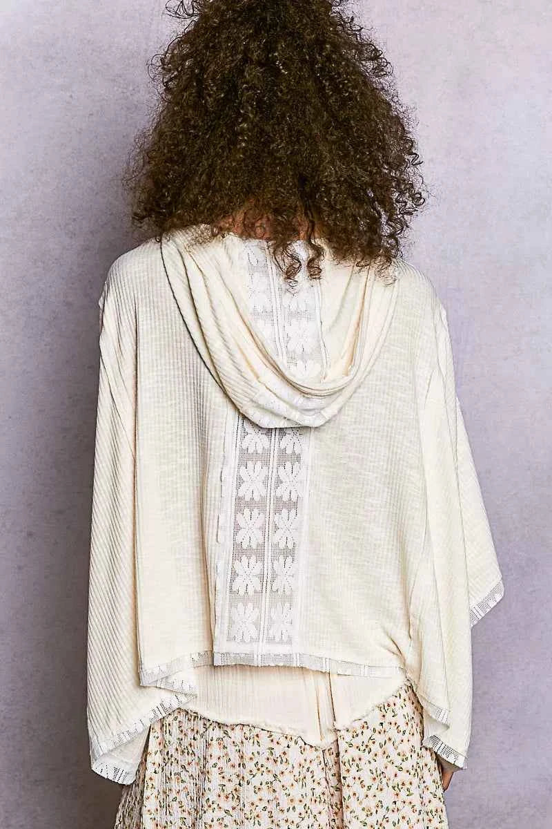 POL Short Sleeve Hoodie Top with Lace Detail POL Short Sleeve Hoodie Top with Lace Detail