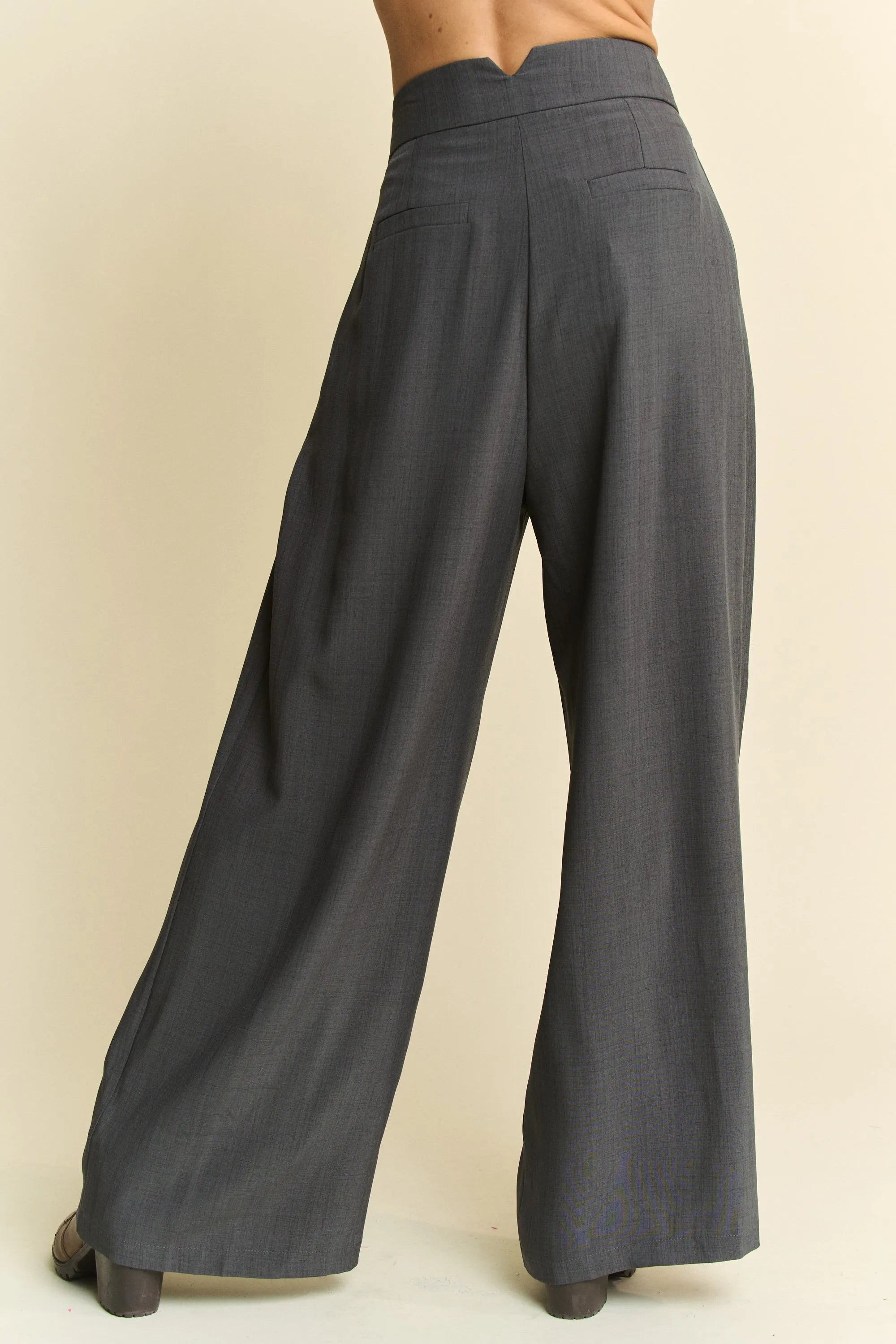 Davi & Dani Solid Back Pocket Shirring Detail Wide Leg Pants 1b630070f5334885948327c4b1e4ae5c-Max-Origin