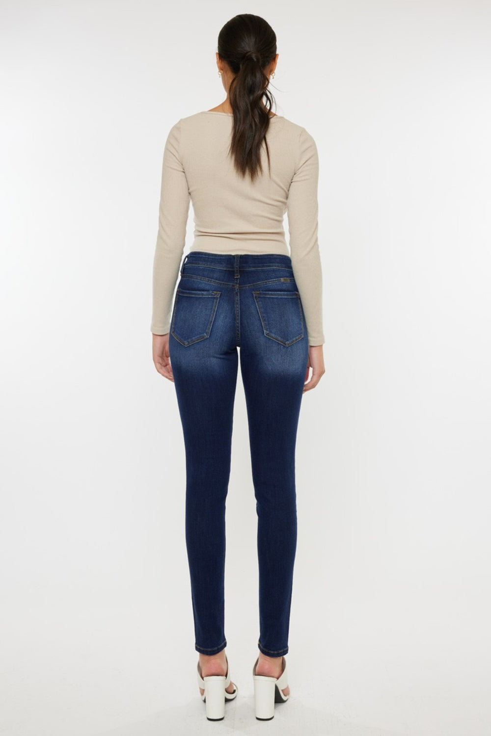 Kancan Mid Rise Gradient Skinny Jeans Kancan Mid Rise Gradient Skinny Jeans - TopFashionHQ