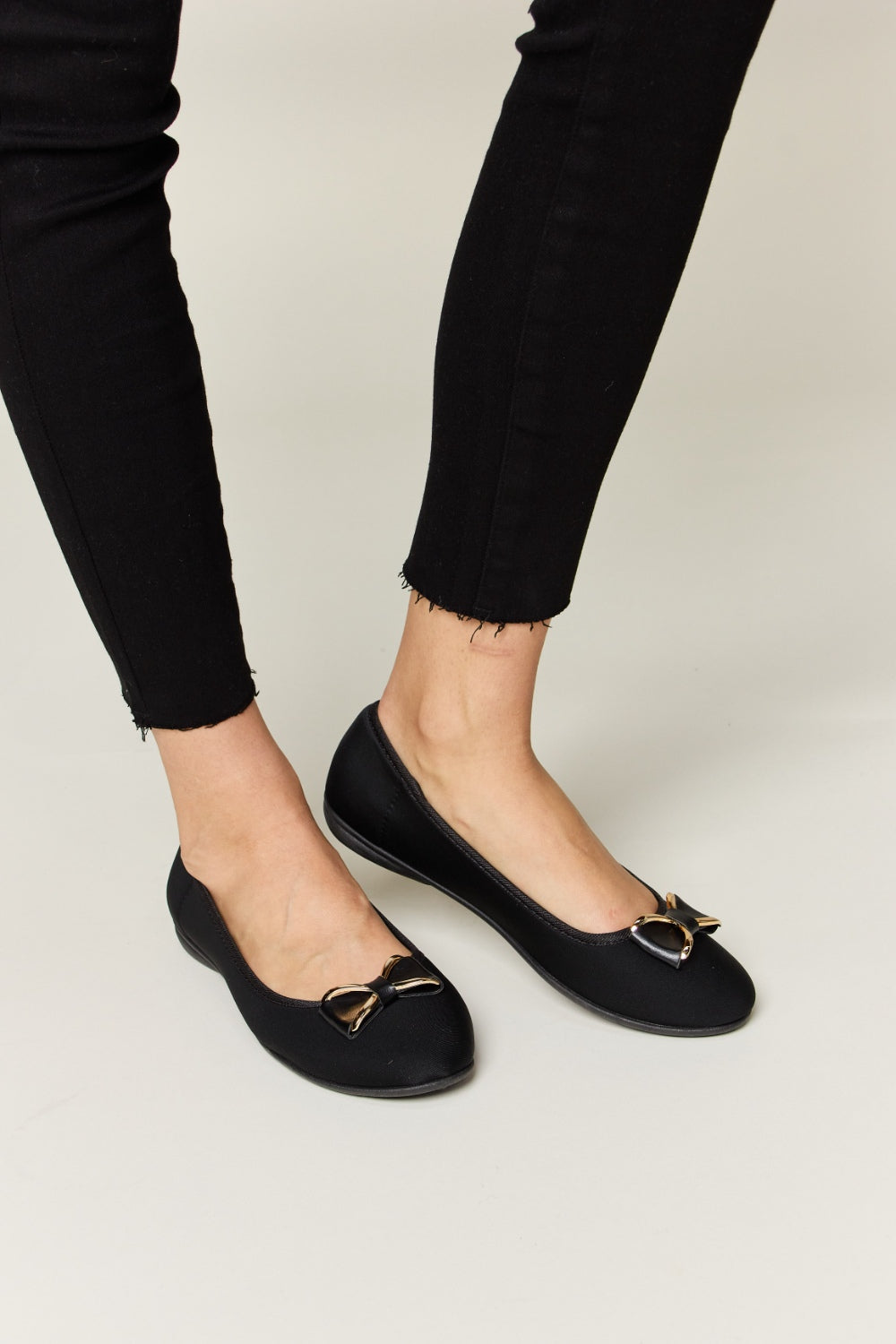 Forever Link Metal Buckle Flat Loafers Forever Link Metal Buckle Flat Loafers - TopFashionHQ