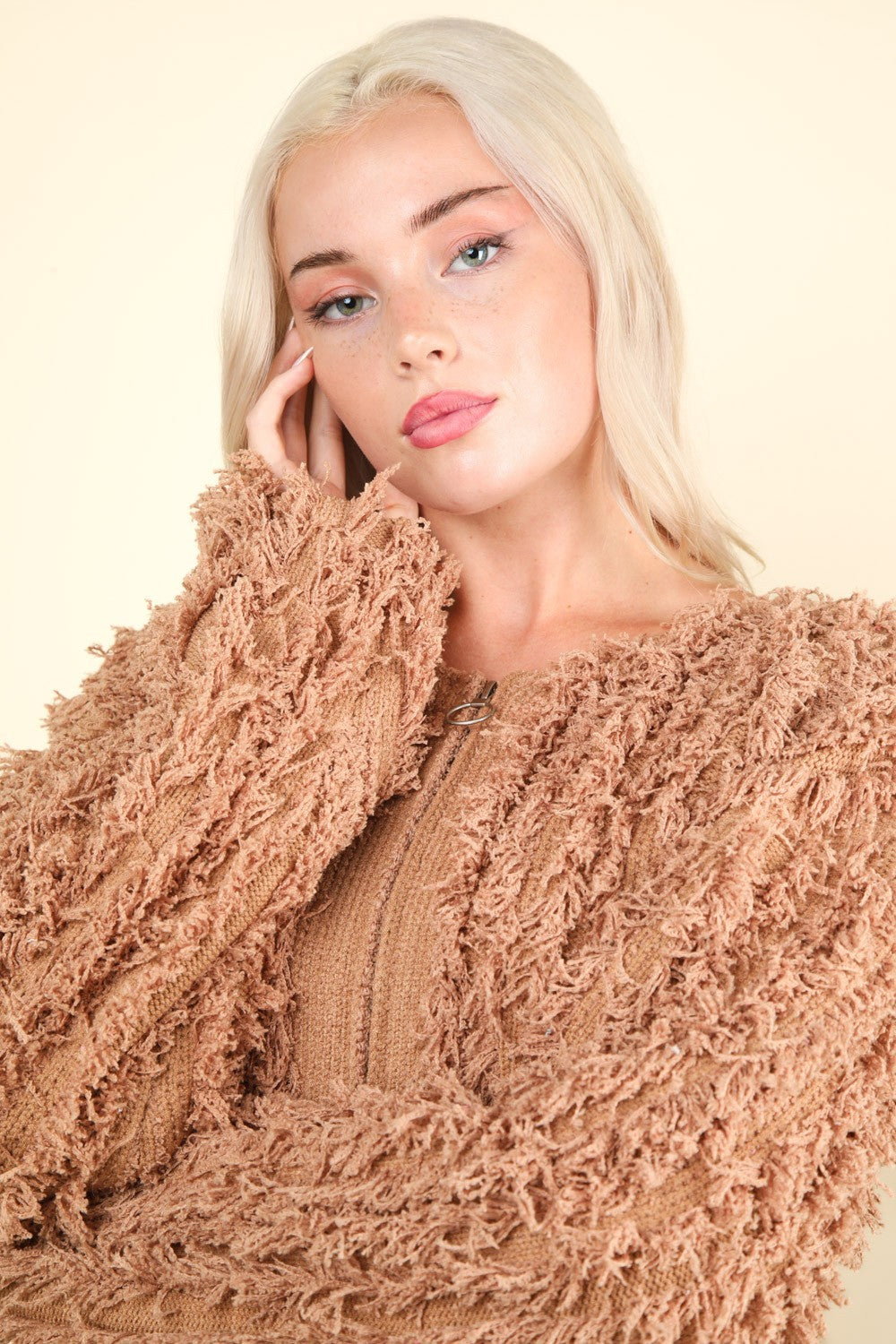 VERY J Shaggy Yarn Knit Zip Up Jacket VERY J Shaggy Yarn Knit Zip Up Jacket