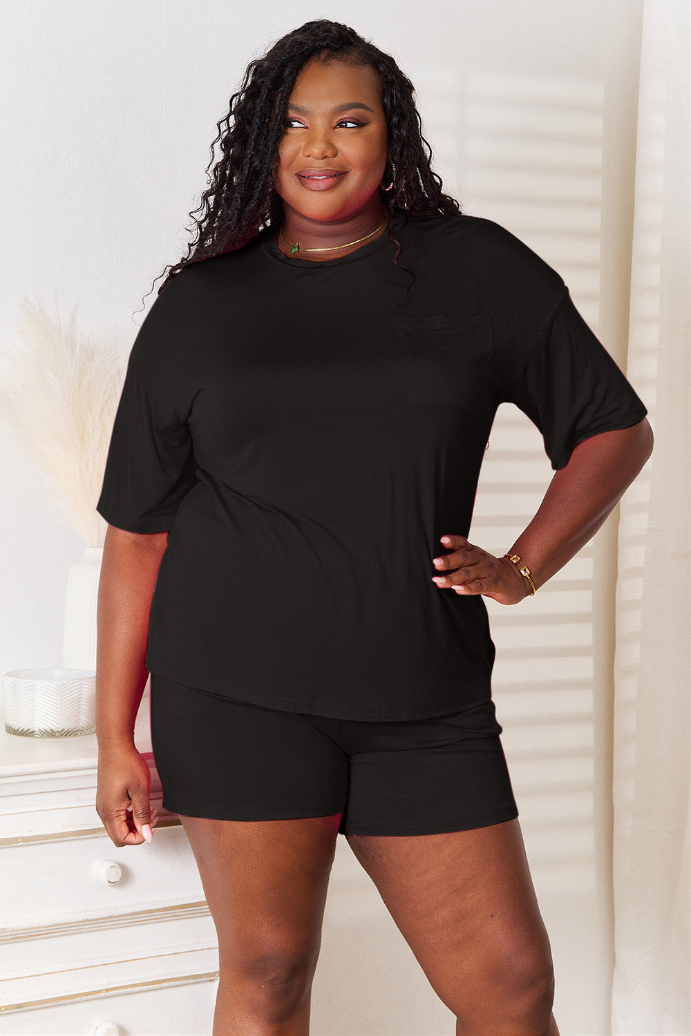 Basic Bae Full Size Soft Rayon Half Sleeve Top and Shorts Set Basic Bae Full Size Soft Rayon Half Sleeve Top and Shorts Set - TopFashionHQ