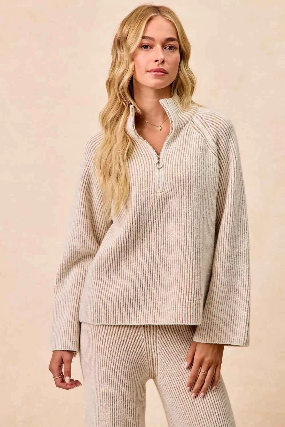 BiBi Two Tone Rib Texured Knit Collared Top with Zip Up BiBi Two Tone Rib Texured Knit Collared Top with Zip Up