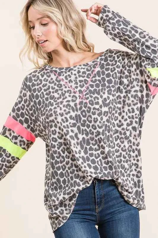 BiBi Leopard Thermal Top with Contrast Color Block BiBi Leopard Thermal Top with Contrast Color Block