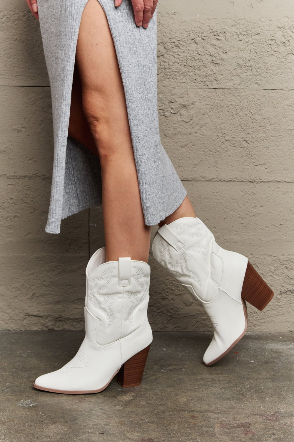 Legend Footwear Bella Cowboy Boots Legend Footwear Bella Cowboy Boots - TopFashionHQ