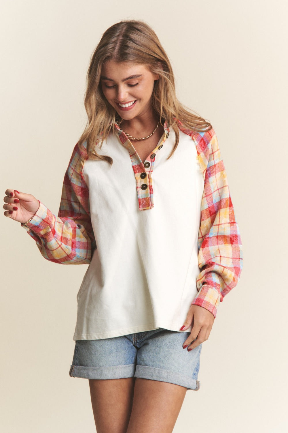 J.NNA Plaid Contrast Button Down Henley Top J.NNA Plaid Contrast Button Down Henley Top - TopFashionHQ