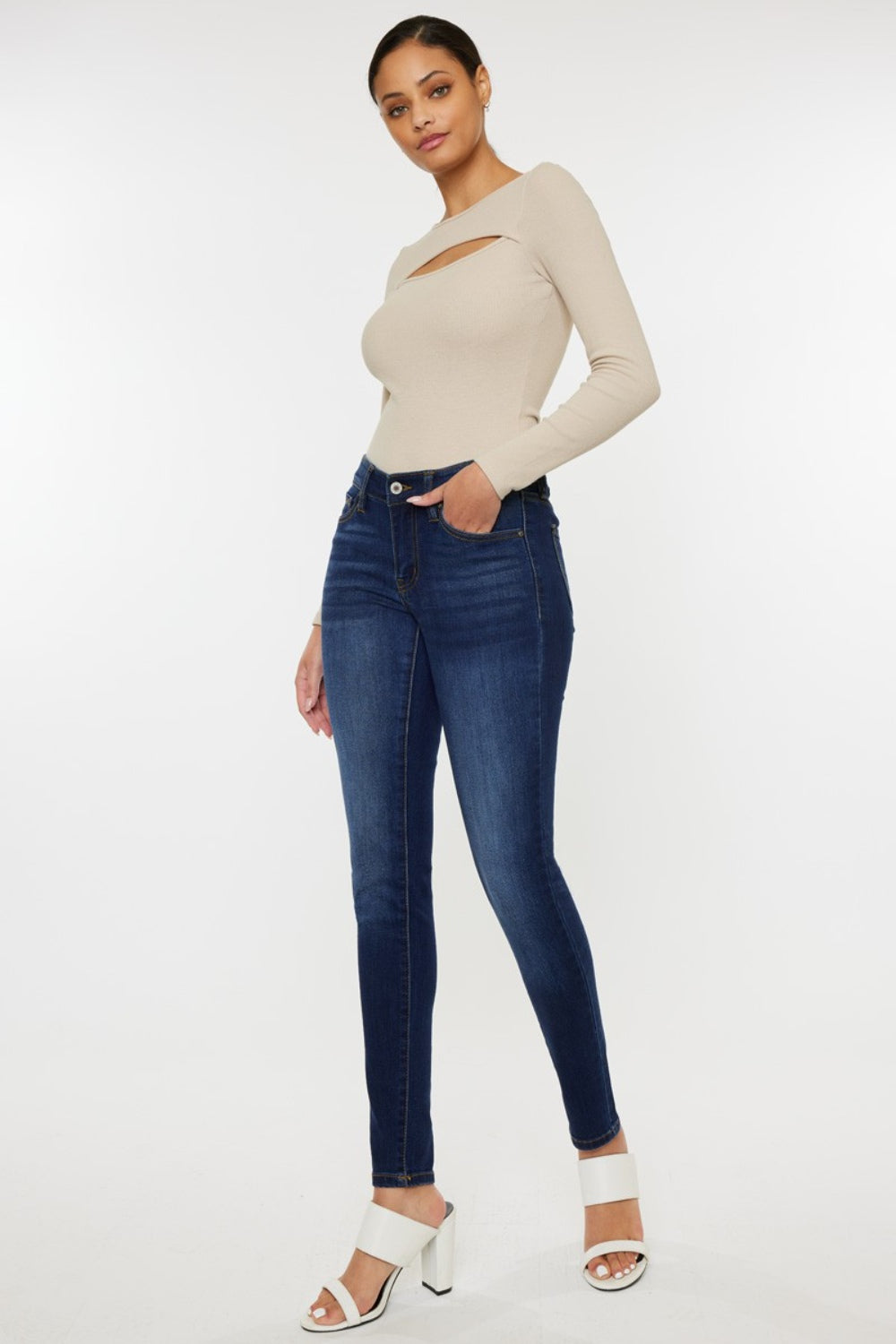 Kancan Mid Rise Gradient Skinny Jeans Kancan Mid Rise Gradient Skinny Jeans - TopFashionHQ