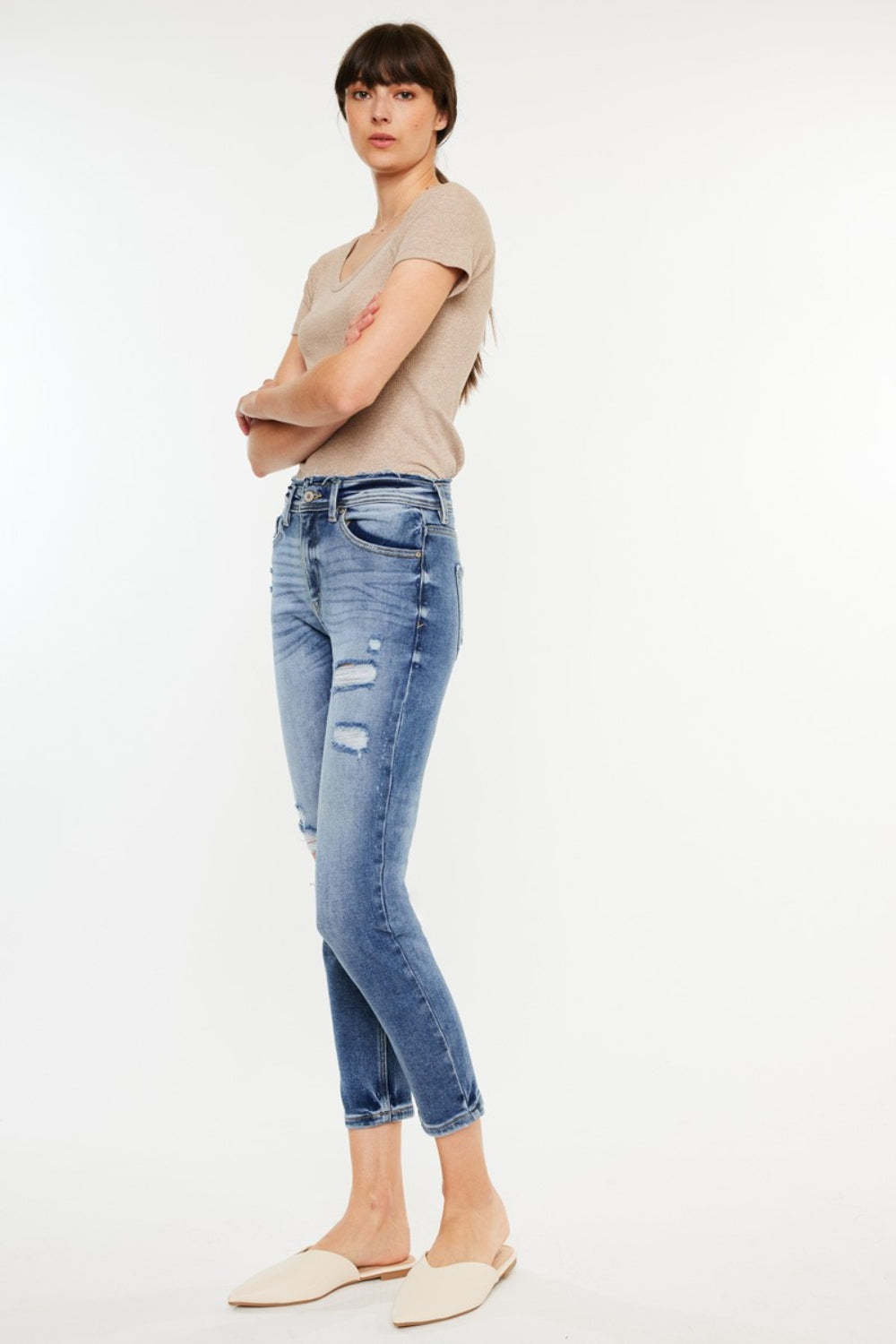 Kancan High Rise Distressed Mom Jeans Kancan High Rise Distressed Mom Jeans - TopFashionHQ