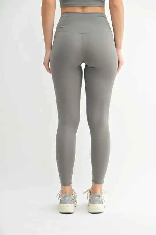 MONO B Venice Cloud Light Contour High-Waisted Leggings MONO B Venice Cloud Light Contour High-Waisted Leggings