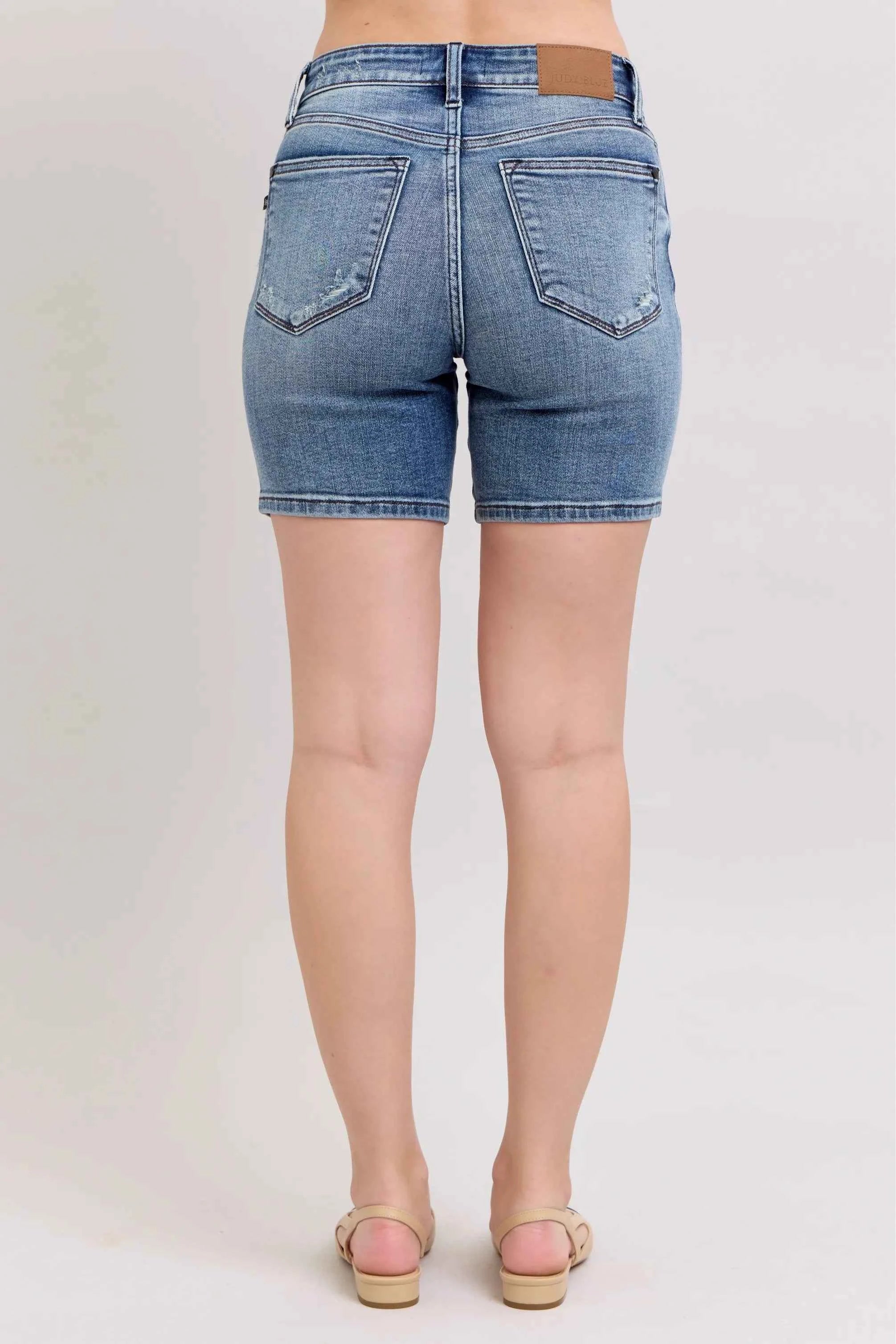 Judy Blue Button Fly Mid Length Denim Shorts W/ Destroy Judy Blue Button Fly Mid Length Denim Shorts W/ Destroy