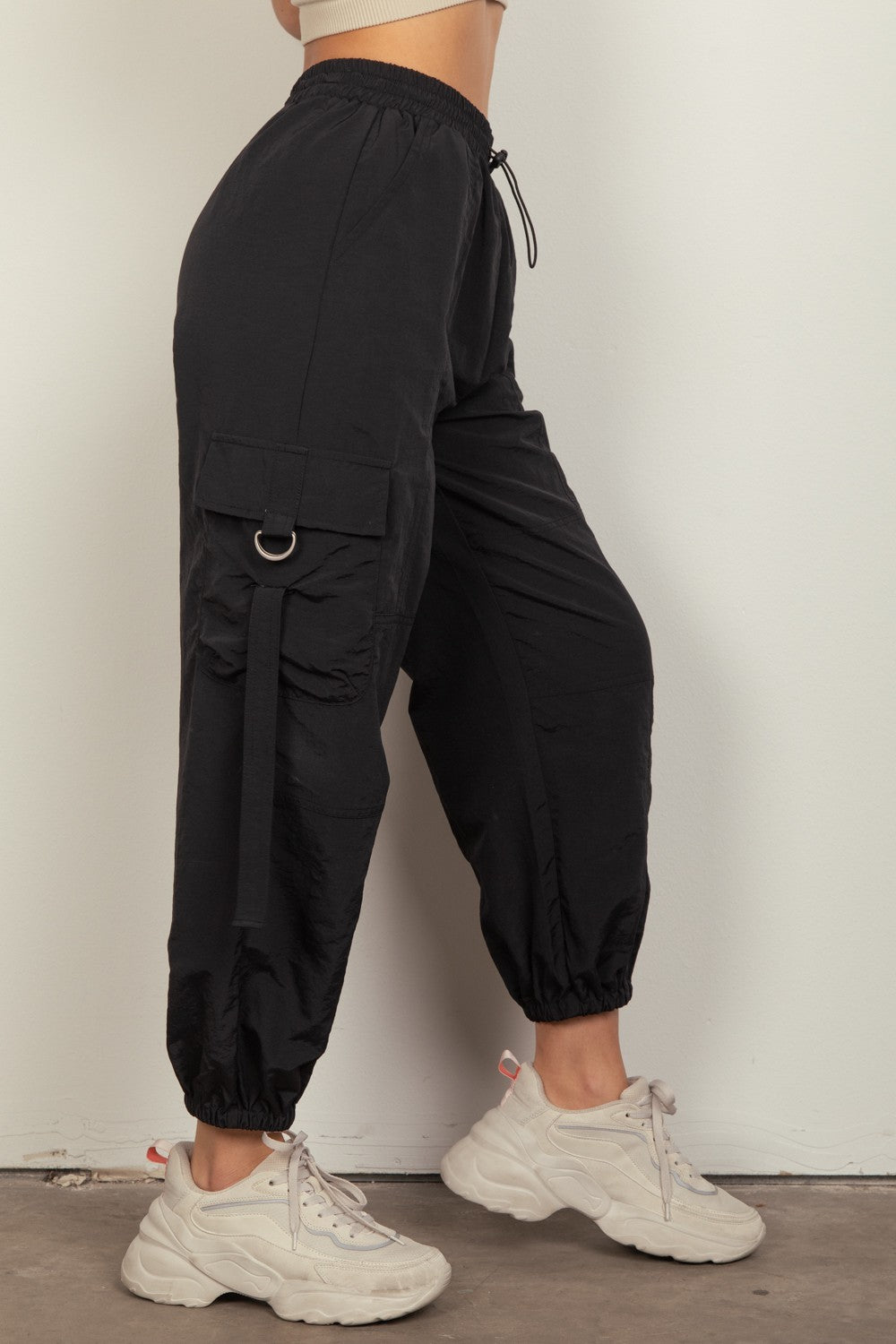 VERY J Elastic Waist Woven Cargo Pants VERY J Elastic Waist Woven Cargo Pants - TopFashionHQ