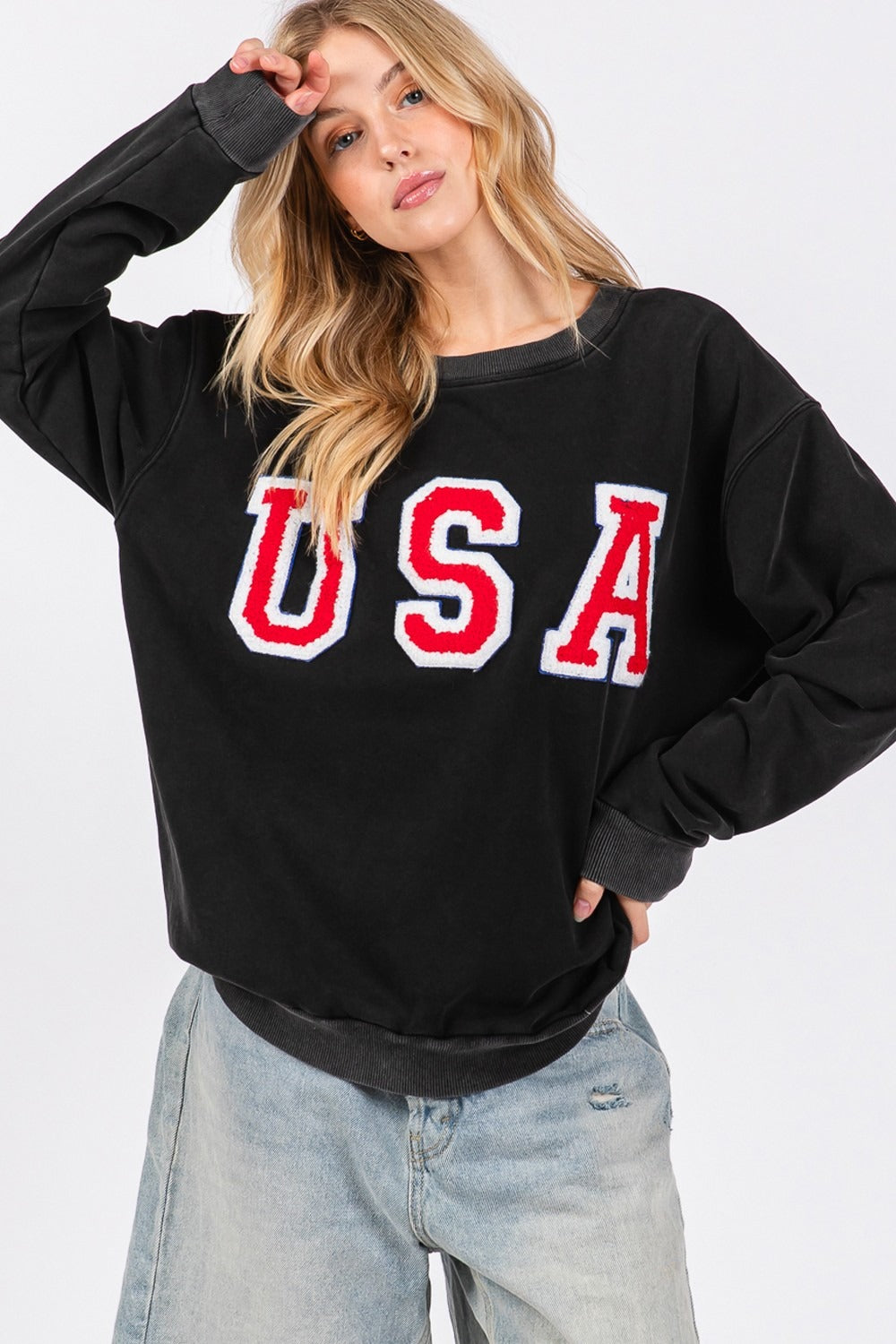SAGE + FIG USA Letter Patch Round Neck Sweatshirt SAGE + FIG USA Letter Patch Round Neck Sweatshirt