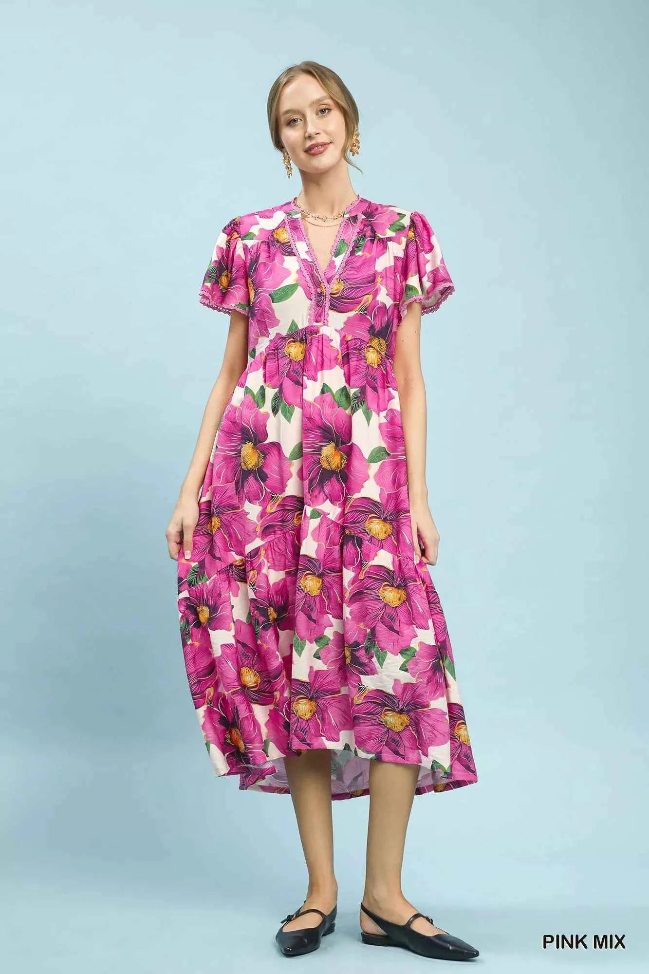 Umgee Tropical Floral V-Neck Flutter Sleeve Tiered Midi Dress Umgee Tropical Floral V-Neck Flutter Sleeve Tiered Midi Dress
