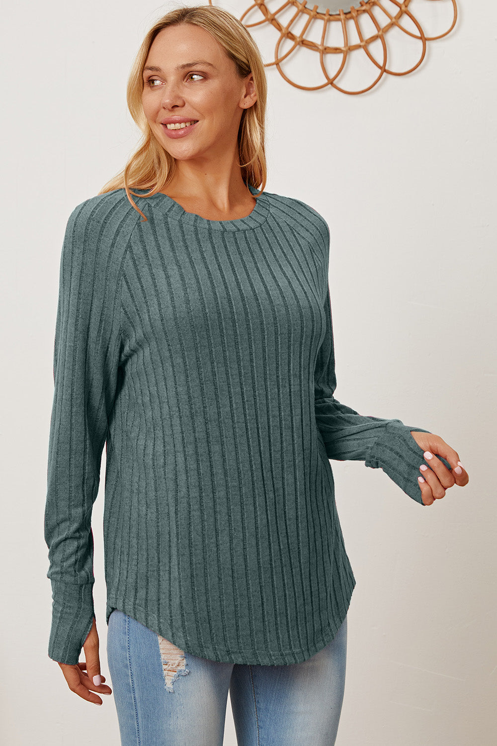 Basic Bae Full Size Ribbed Thumbhole Sleeve T-Shirt Basic Bae Full Size Ribbed Thumbhole Sleeve T-Shirt - TopFashionHQ