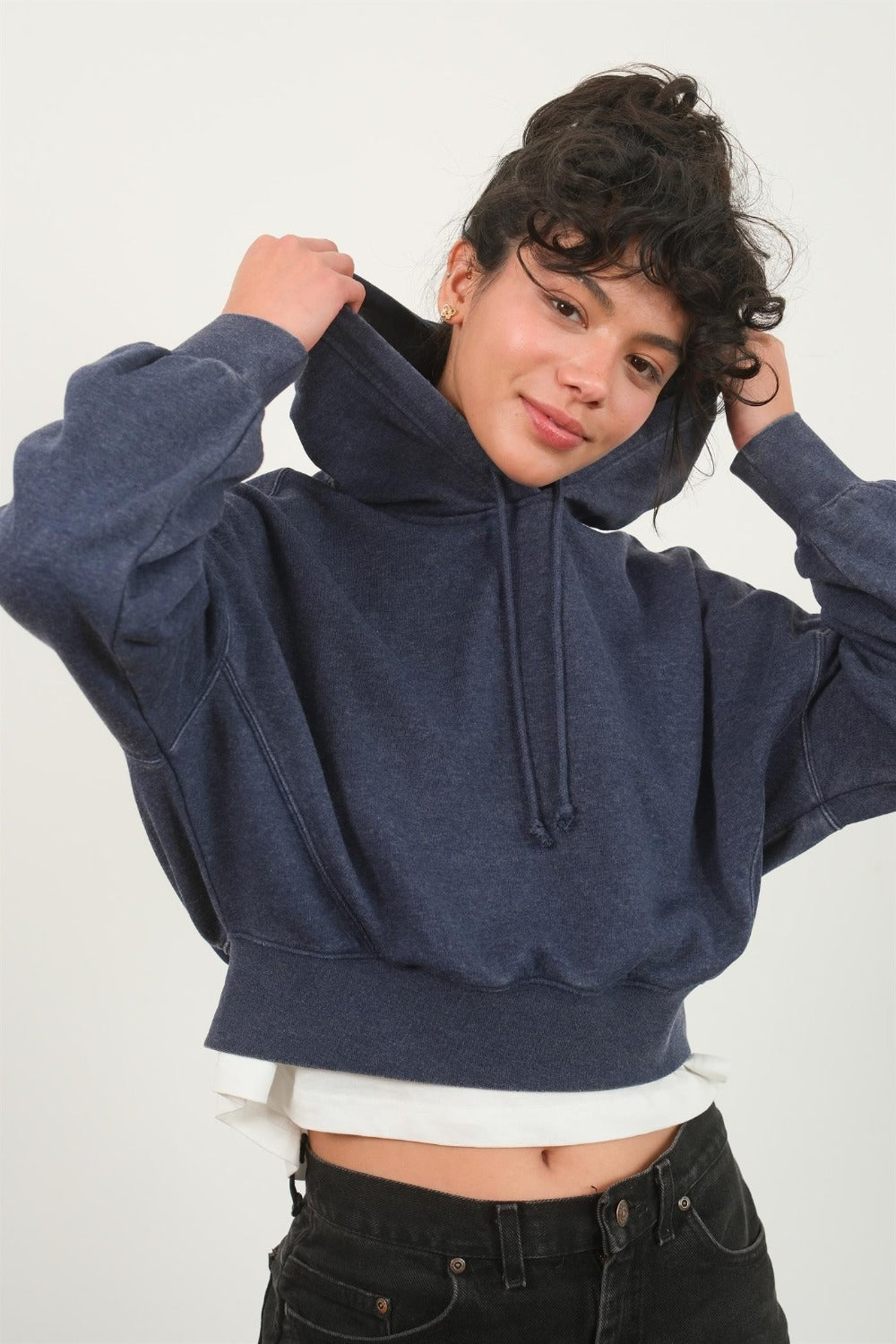 HYFVE Drop Shoulder Cropped Hoodie HYFVE Drop Shoulder Cropped Hoodie