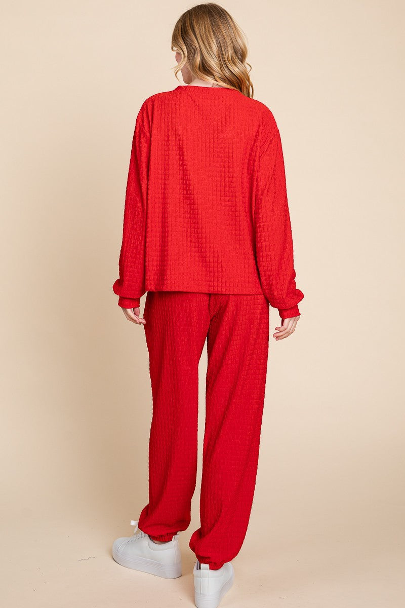 Super Lady Full Size Crinkle Check Round Neck Top and Pants Lounge Set Super Lady Full Size Crinkle Check Round Neck Top and Pants Lounge Set