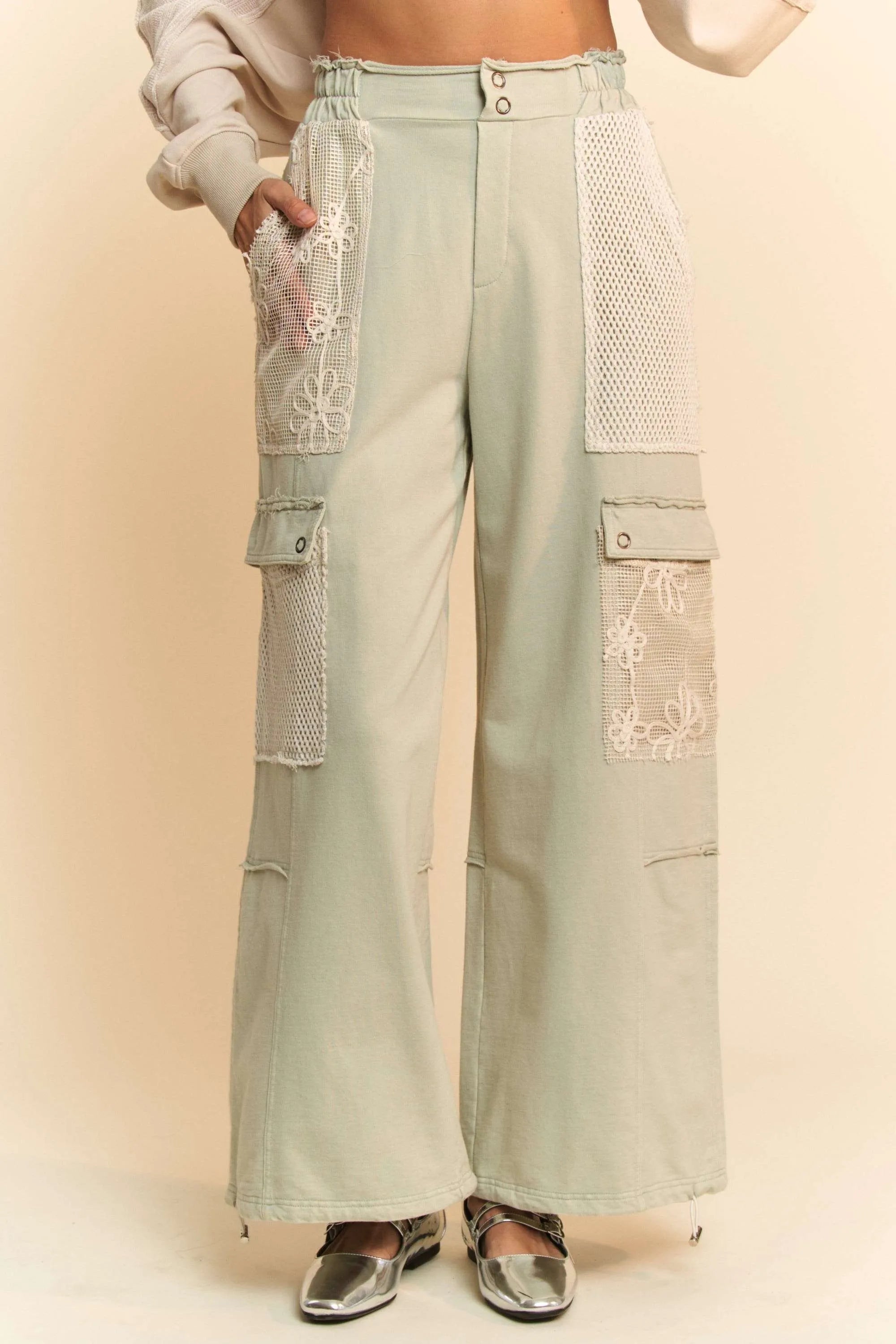 Davi & Dani Lace Patchwork Bottom Opening Adjustable Pants 3ba13f30d02944359f14180b31243ab2-Max-Origin
