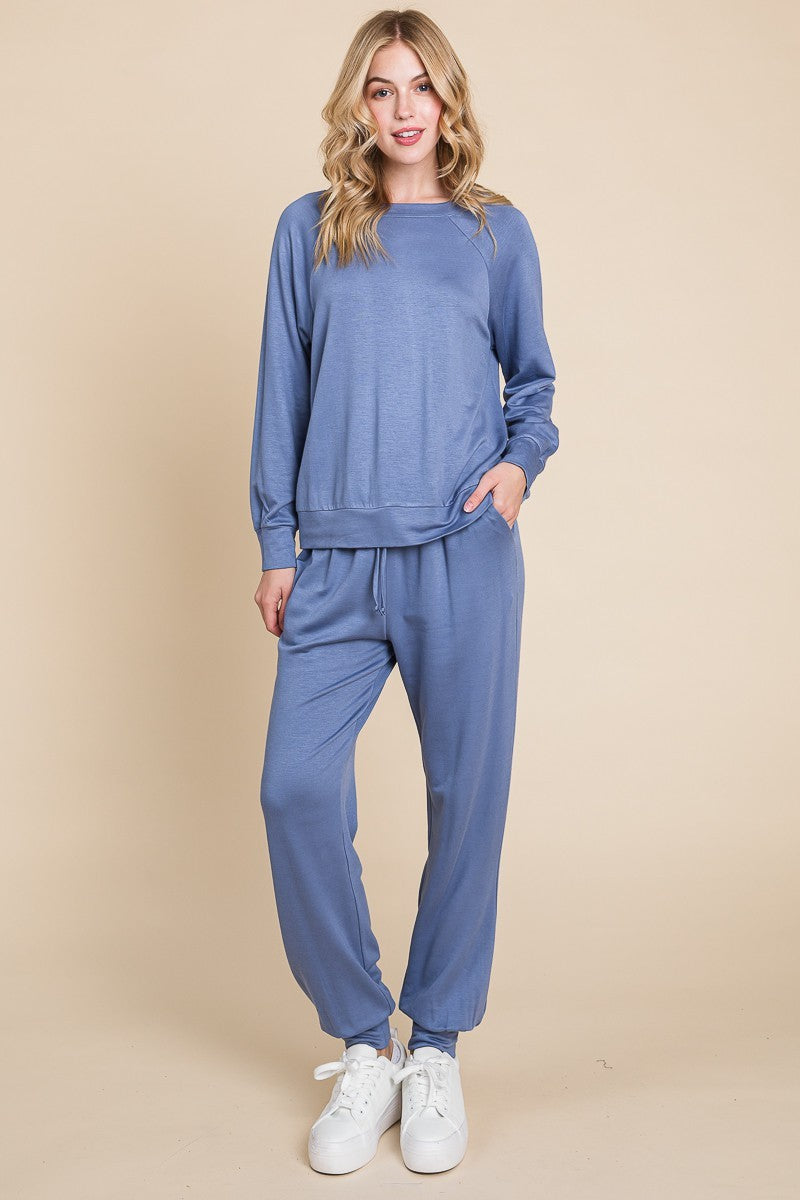 Super Lady Round Neck Raglan Sleeve Top and Pants Lounge Set Super Lady Round Neck Raglan Sleeve Top and Pants Lounge Set