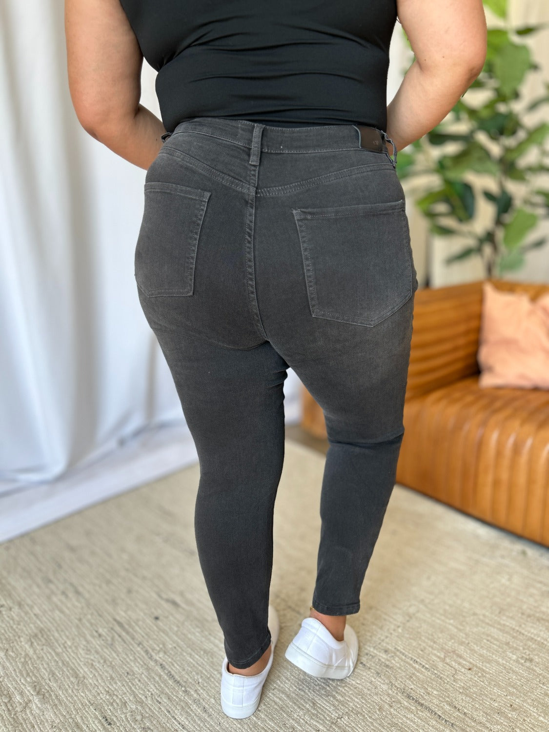 RFM Full Size High Rise Tummy Control Skinny Jeans RFM Full Size High Rise Tummy Control Skinny Jeans