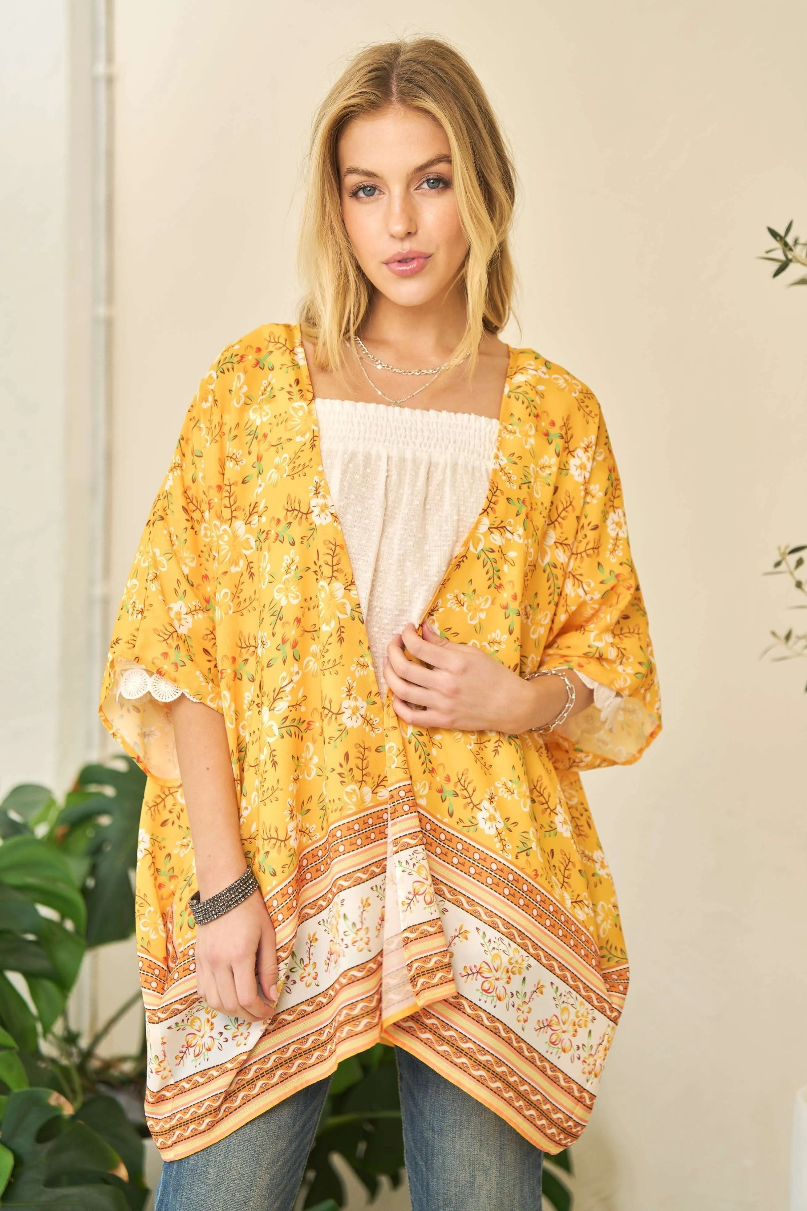 Davi & Dani Floral Printed Short Sleeve Loose Fit Kimono Cover Up 3fe1ffc9c1f0464688ca0a87ffdb9a4d-Max-Origin