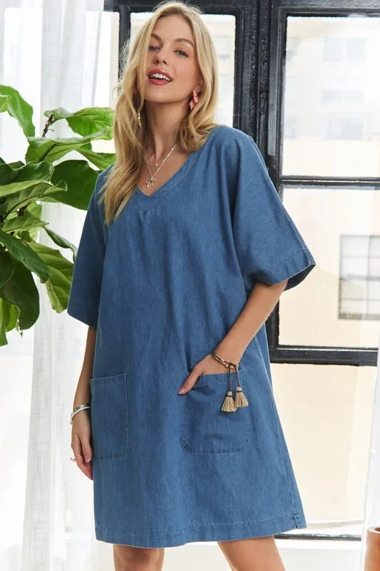 ADORA V-Neck Half Sleeve Mini Denim Dress 411b0bc6-499b-40c6-be9c-d206c5aee543-Max