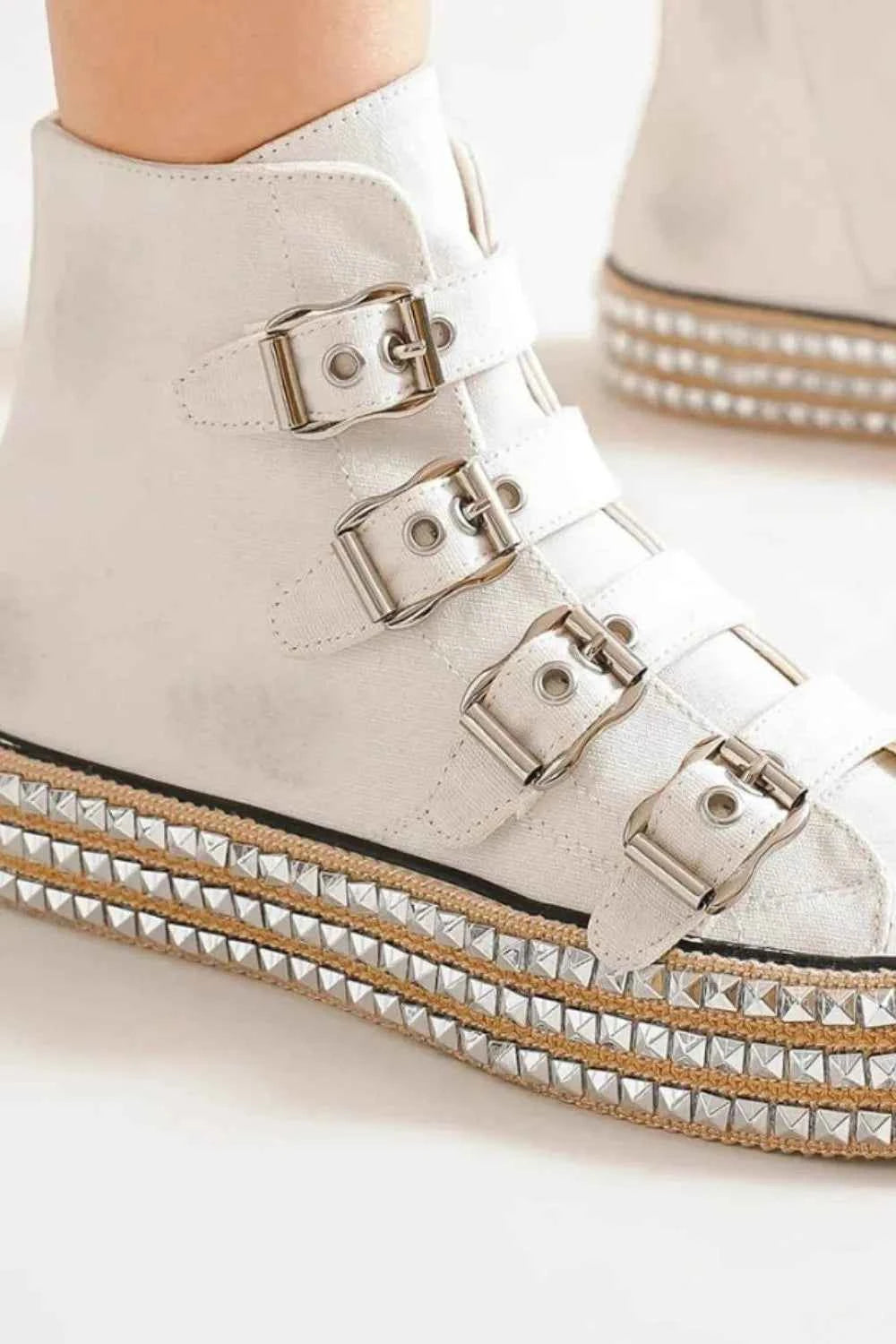 Beast Fashion Multi-Buckle Straps Studded Platform Sneakers Beast Fashion Multi-Buckle Straps Studded Platform Sneakers