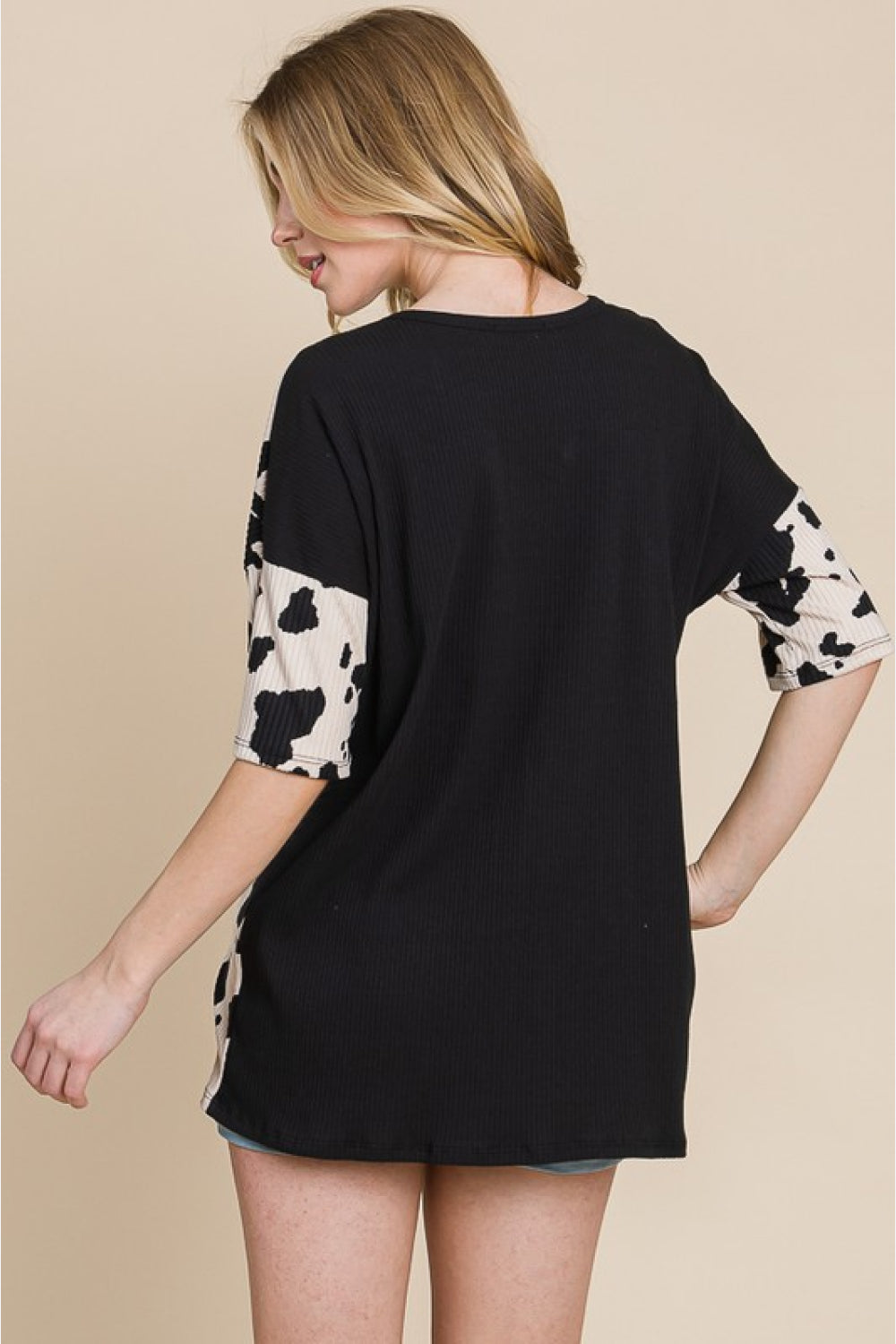 BOMBOM Rodeo Love Ribbed Animal Contrast Tee BOMBOM Rodeo Love Ribbed Animal Contrast Tee - TopFashionHQ