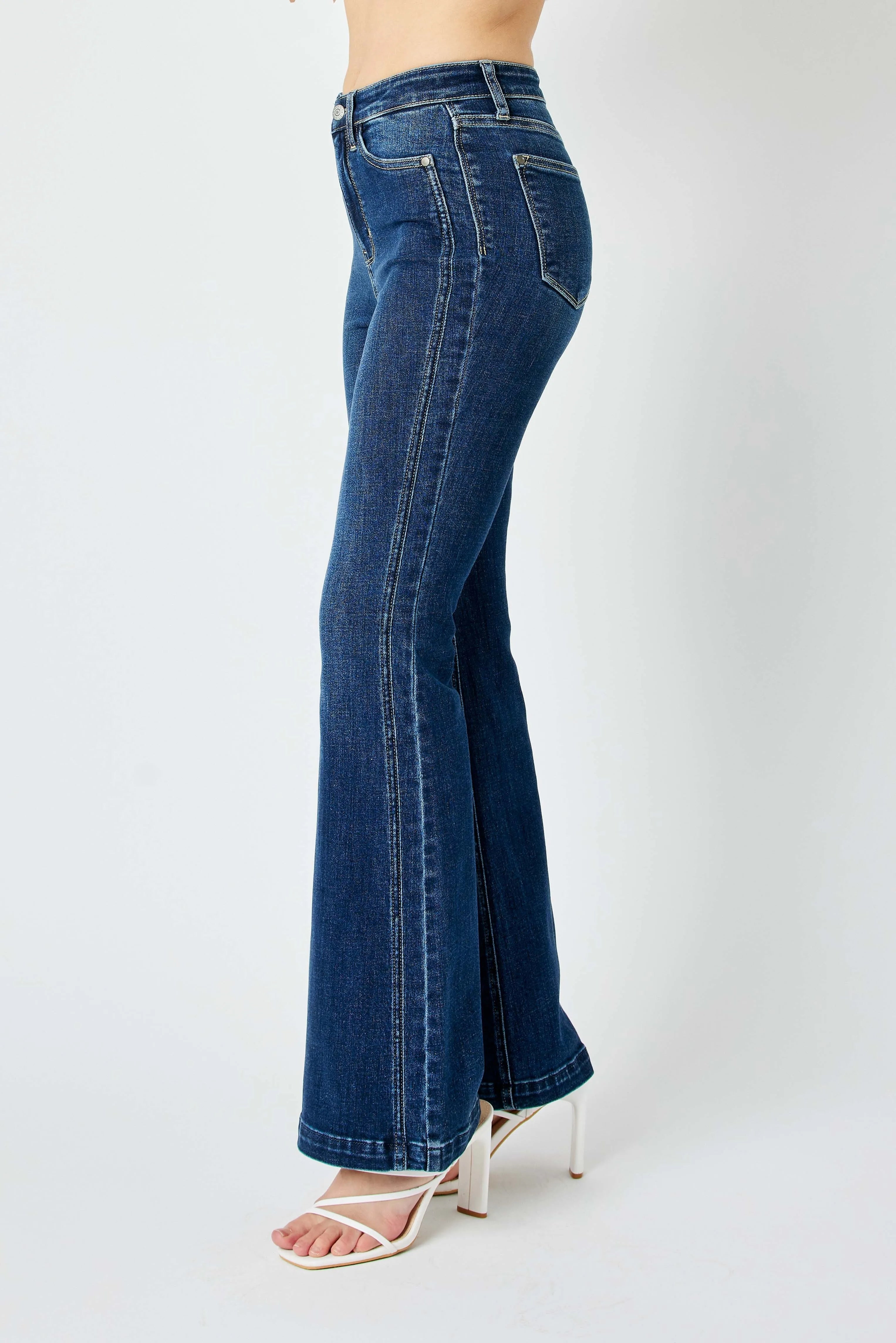 Judy Blue Full Size Hw Angled Side Seam Detail Flare Jeans Plus Size 4615b49ee63641cca0055ea82ac71d91-Max-Origin