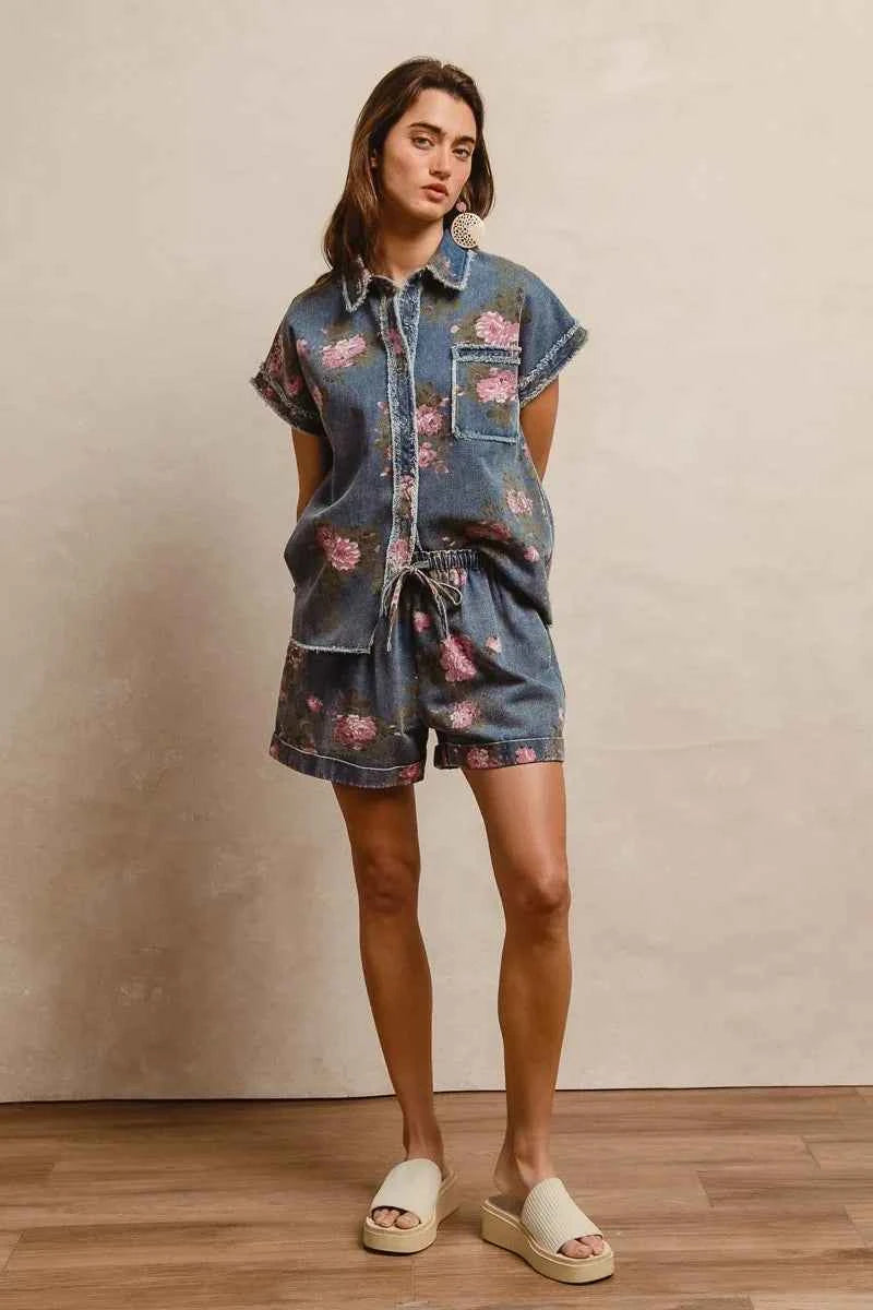 BiBi Floral Printed Denim Short Pants With Pocket BiBi Floral Printed Denim Short Pants With Pocket