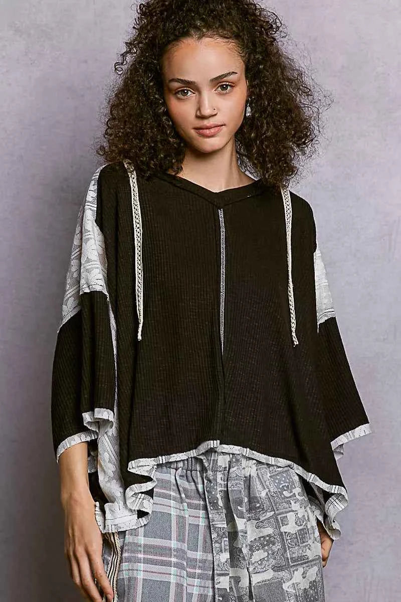 POL Short Sleeve Hoodie Top with Lace Detail POL Short Sleeve Hoodie Top with Lace Detail