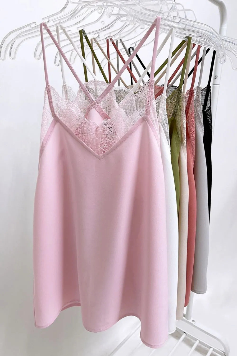 BiBi Lace Cami Solid Tank Top 48dc77cc-a0ba-4250-a759-1146461a48bc-Max-Origin