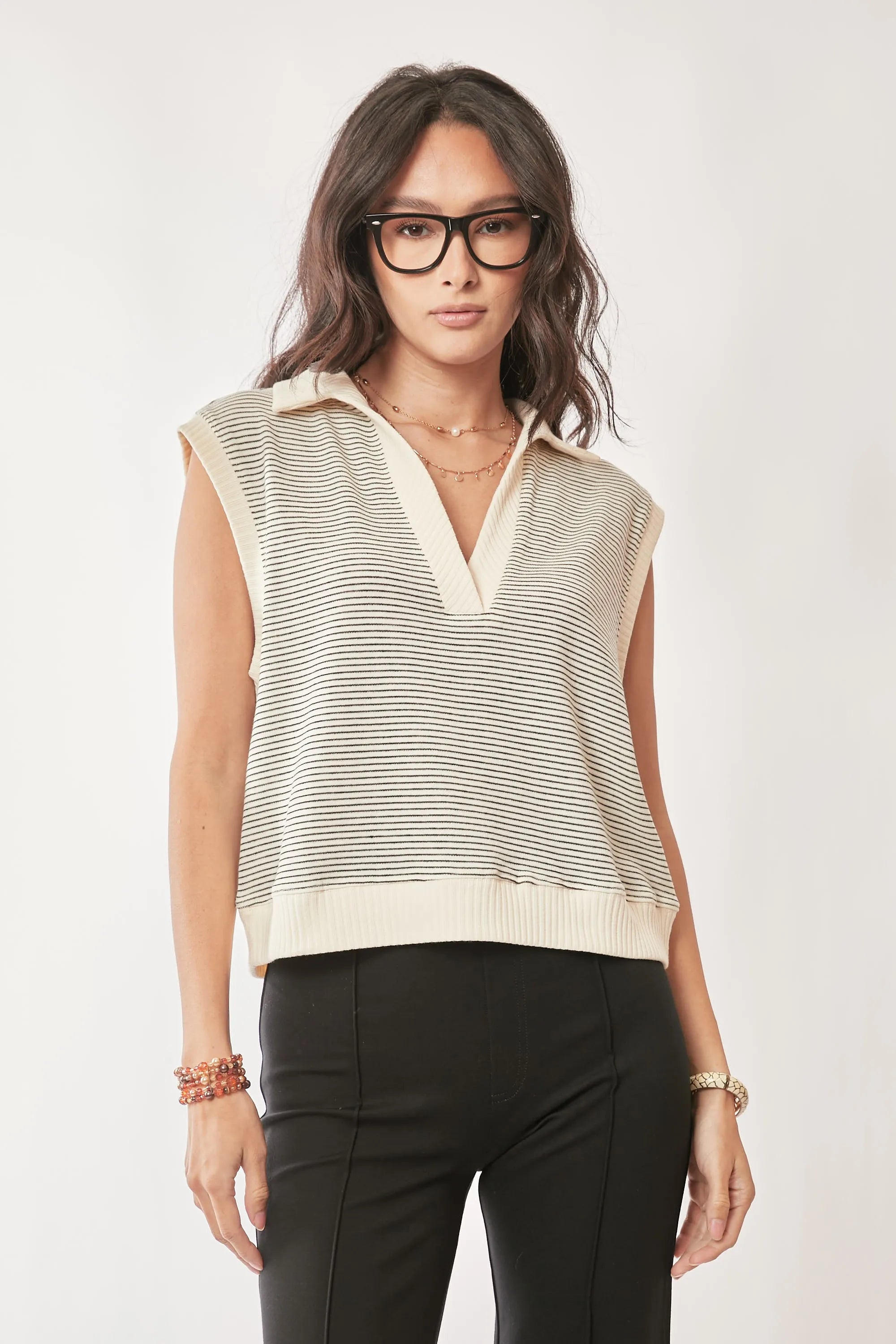 Davi & Dani French Terry Boxy Fit Striped Sweater Vest 4a3f243acf6a44a18374ec7c2aed1676-Max-Origin