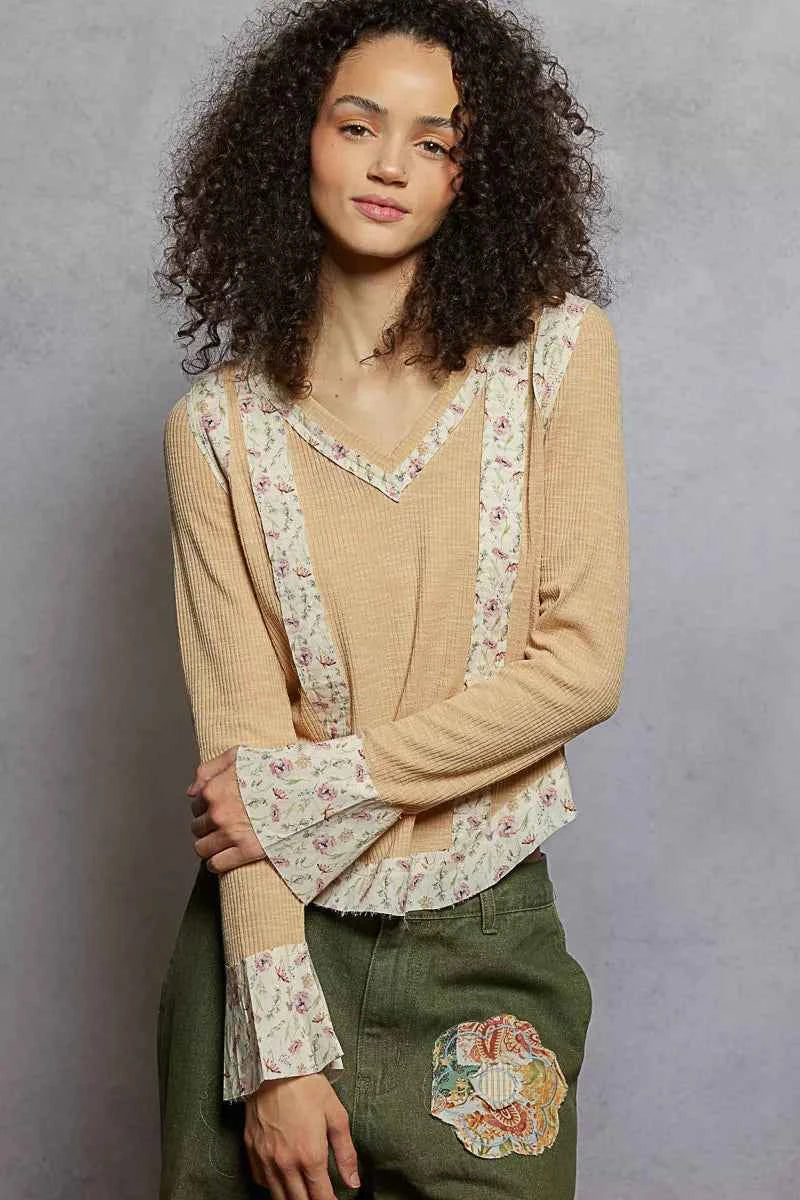 POL Floral Patch V-Neck Long Sleeve Ribbed Top POL Floral Patch V-Neck Long Sleeve Ribbed Top