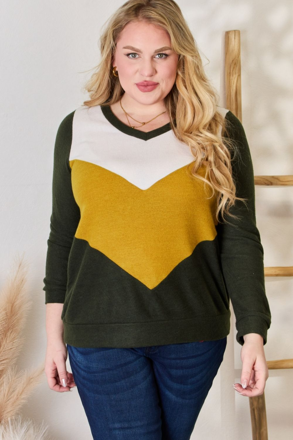 Hailey & Co Full Size Colorblock V-Neck Blouse Hailey & Co Full Size Colorblock V-Neck Blouse - TopFashionHQ