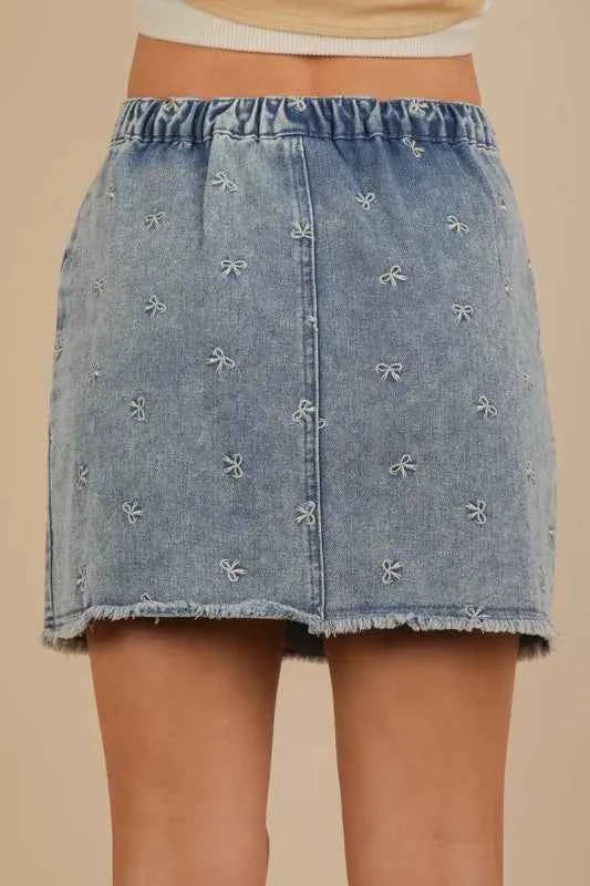 VERY J Bow Printed Casual Denim Mini Skirt VERY J Bow Printed Casual Denim Mini Skirt