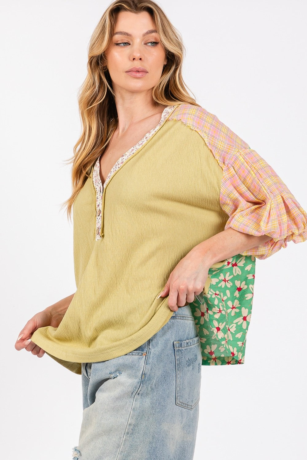SAGE + FIG Color Block Bubble Sleeve Top SAGE + FIG Color Block Bubble Sleeve Top - TopFashionHQ