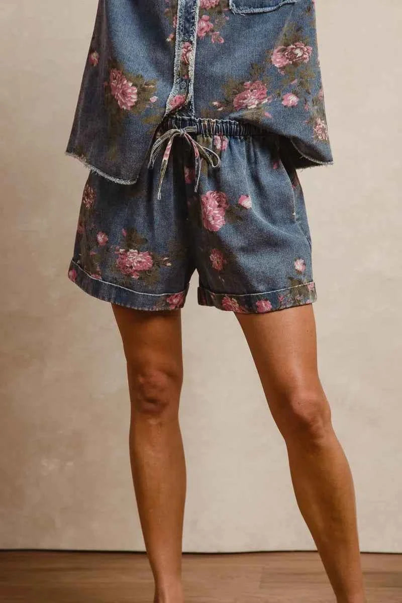 BiBi Floral Printed Denim Short Pants With Pocket BiBi Floral Printed Denim Short Pants With Pocket