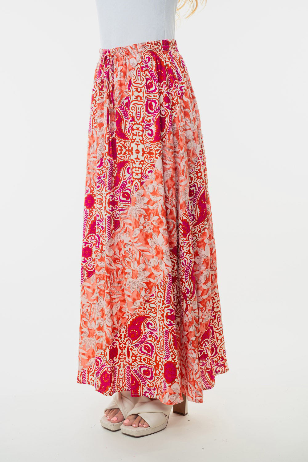 White Birch Full Size High Waisted Floral Woven Skirt White Birch Full Size High Waisted Floral Woven Skirt