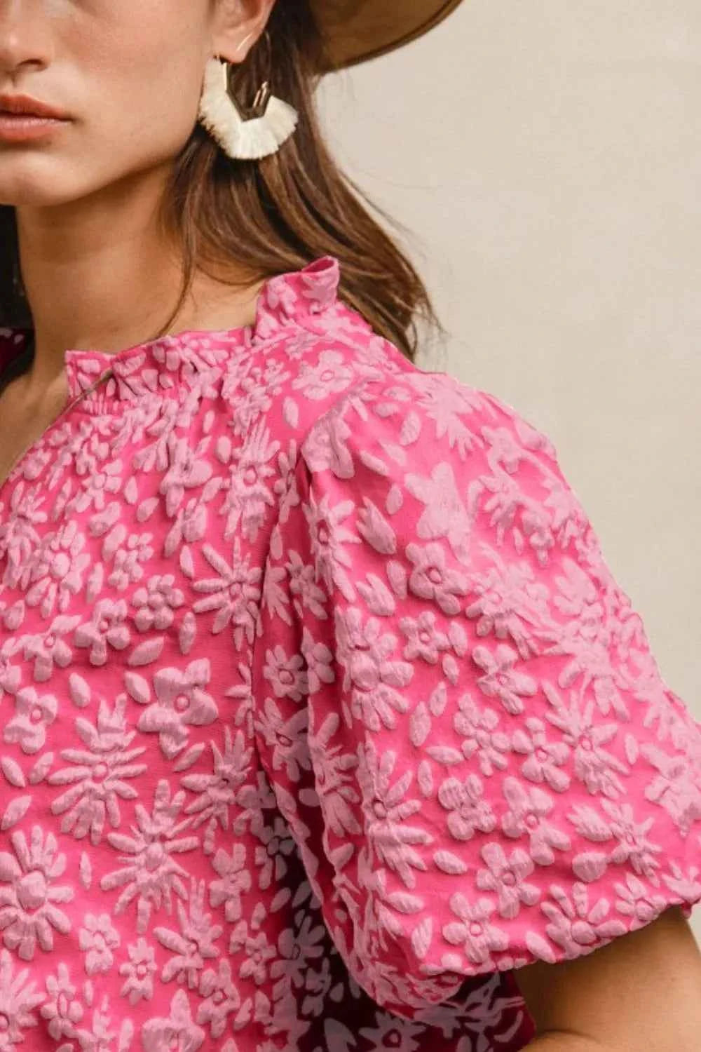 BiBi Floral Pattern Texture Short Balloon Sleeves Ruffled Blouse BiBi Floral Pattern Texture Short Balloon Sleeves Ruffled Blouse