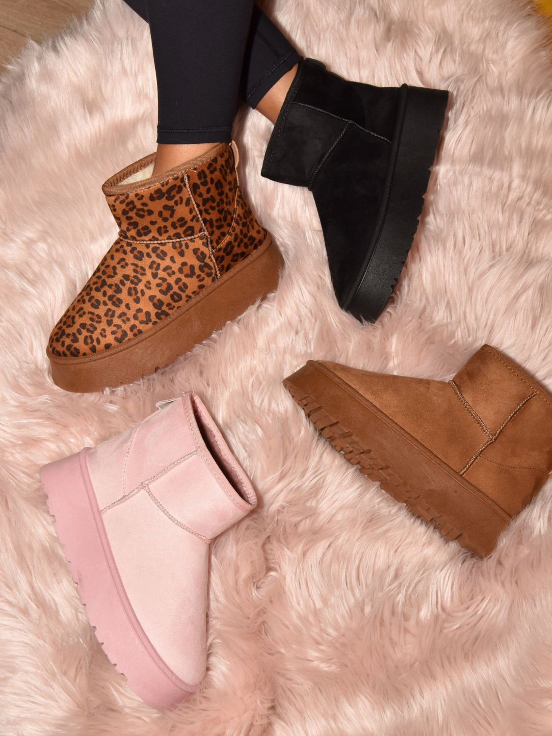 WILD DIVA Thermal Furry Leopard Platform Booties WILD DIVA Thermal Furry Leopard Platform Booties - TopFashionHQ